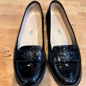 CHANEL Glossy Black Loafers
